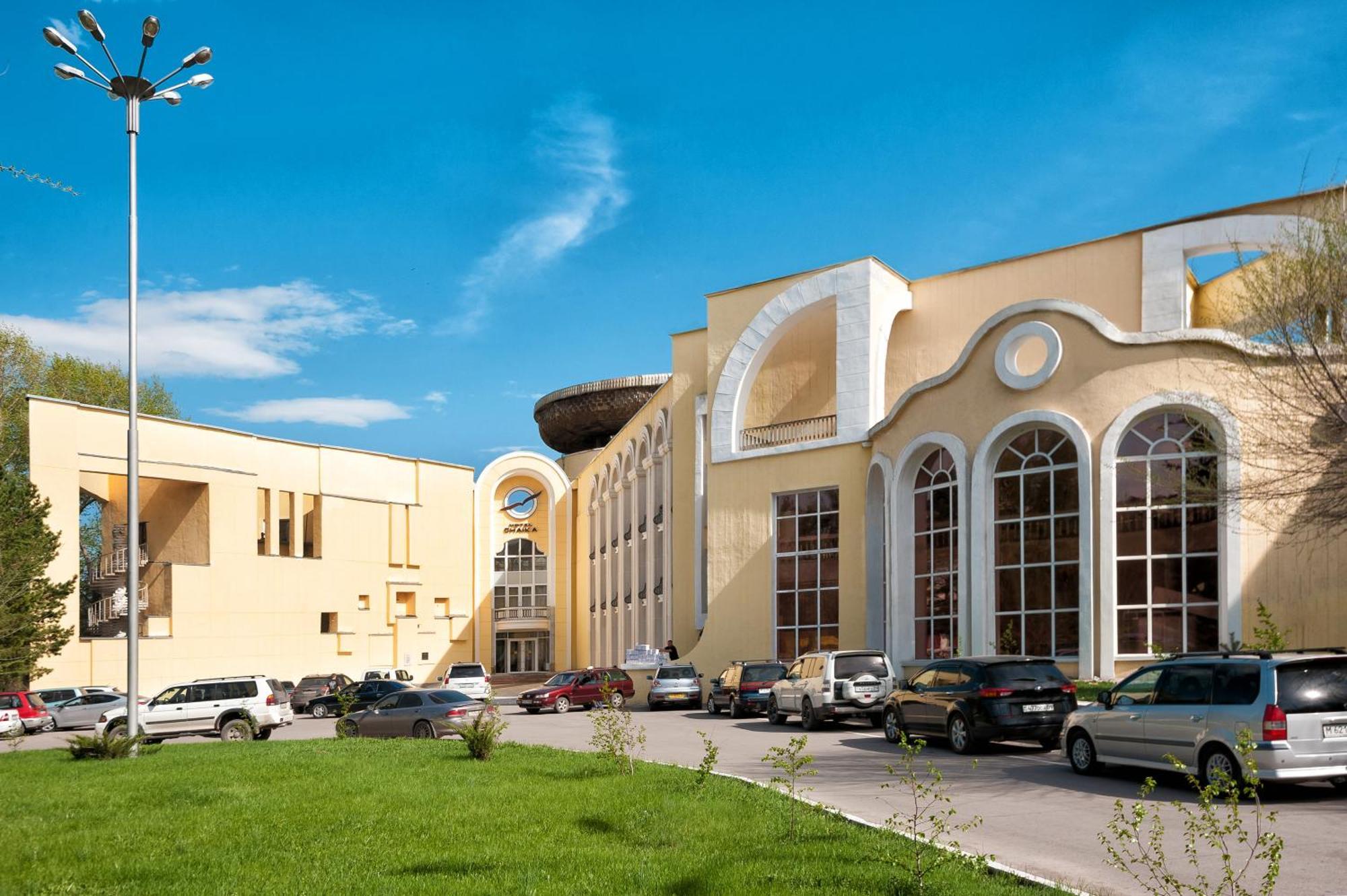 Chaika Gostinichny Kompleks Karaganda Exterior photo